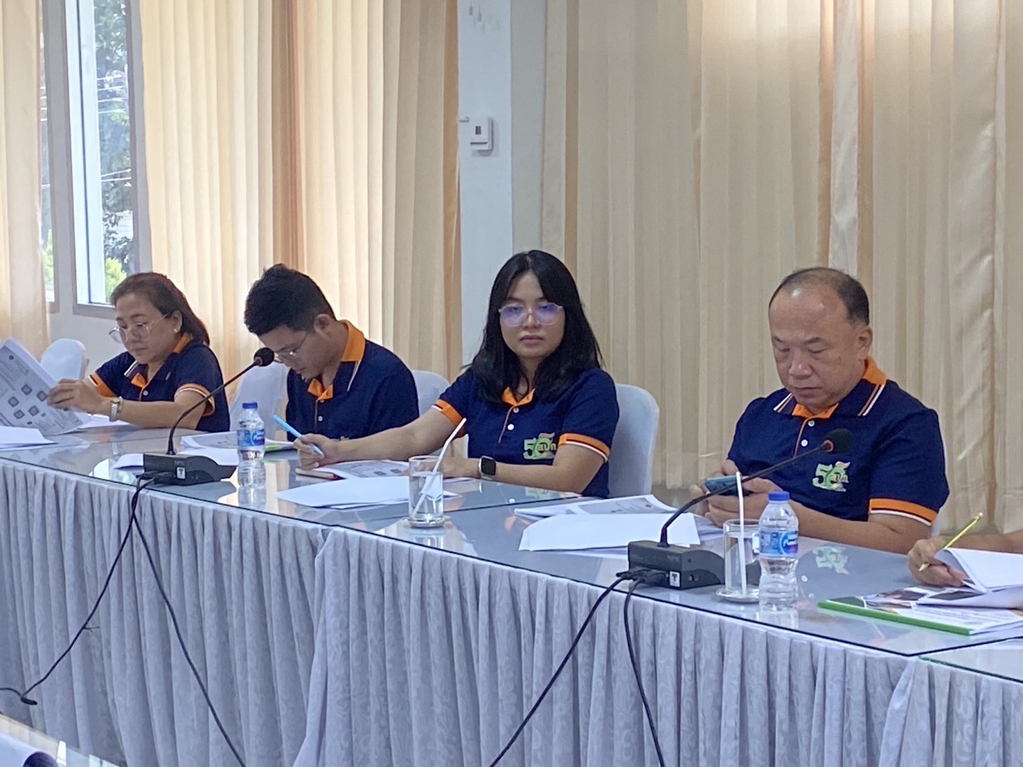 title - ผู้ตรวจราชการ ส.ป.ก. (เขต 15,16 และ 17) ประชุมตรวจติดตามความก้าวหน้าการดำเนินงานตามแผนงานตรวจราชการและลงพื้นที่โครงการที่เกี่ยวข้องในเขตปฏิรูปที่ดิน ประจําปีงบประมาณ 2568 รอบที่ 2 ณ ส.ป.ก.จังหวัดลำปาง